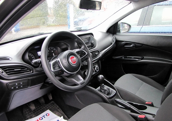 Fiat Tipo cena 52900 przebieg: 50960, rok produkcji 2021 z Czerniejewo małe 106